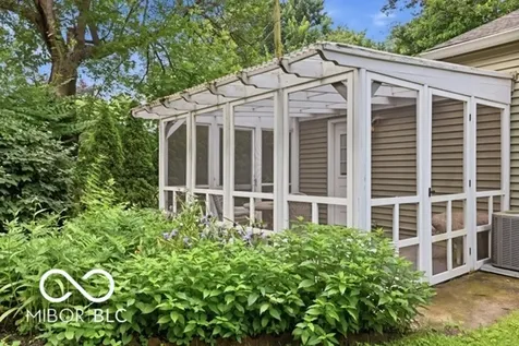 5313 Ralston Avenue Indianapolis IN 46220