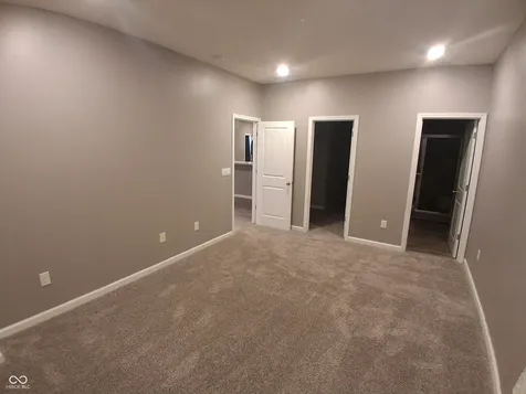 6887 Nottingham Lane Mccordsville IN 46055