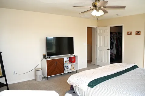 3274 Rolling Hill Drive Columbus IN 47201