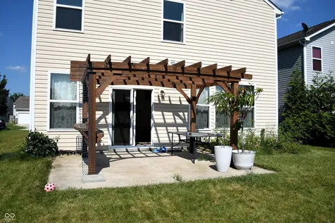 3274 Rolling Hill Drive Columbus IN 47201