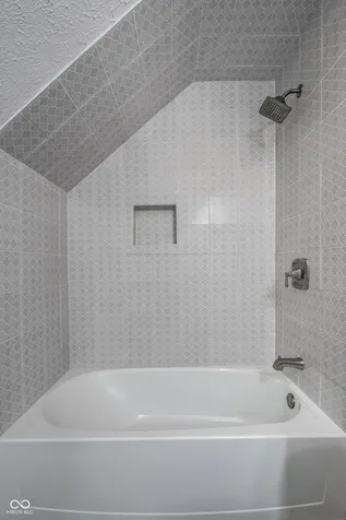 256 E Caven Street Indianapolis IN 46225