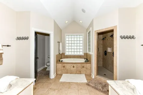 14468 Brookfield Drive Fishers IN 46040