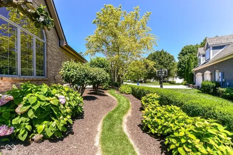 14468 Brookfield Drive Fishers IN 46040