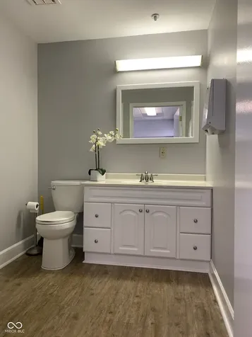 254 E Carmel Drive Carmel IN 46032