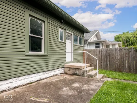 815 N Oakland Avenue Indianapolis IN 46201