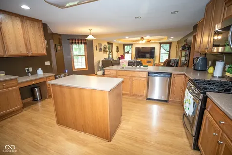12368 Upas Road Plymouth IN 46563
