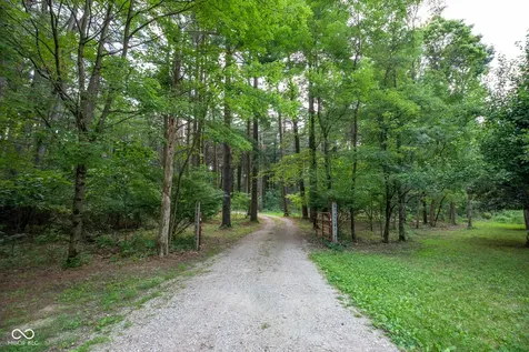 12368 Upas Road Plymouth IN 46563