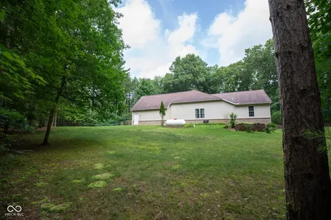 12368 Upas Road Plymouth IN 46563