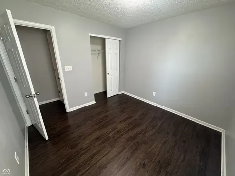 2584 Shadowbrook Trace Greenwood IN 46143