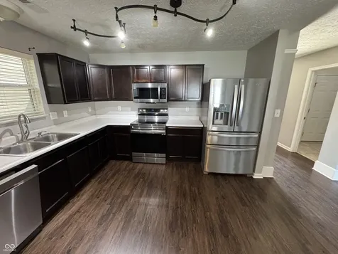 2584 Shadowbrook Trace Greenwood IN 46143