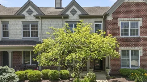 6691 Beekman Place Zionsville IN 46077