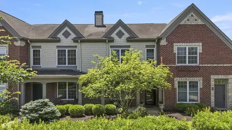 6691 Beekman Place Zionsville IN 46077