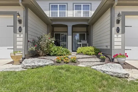 6691 Beekman Place Zionsville IN 46077