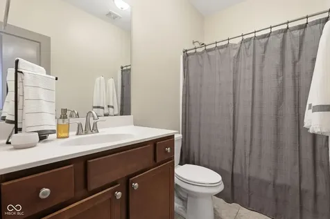 13003 Pennington Road Fishers IN 46037