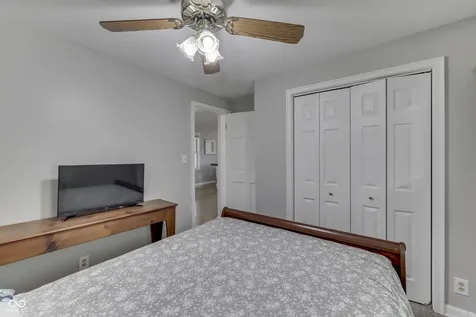 6125 E Edgewood Indianapolis IN 46237