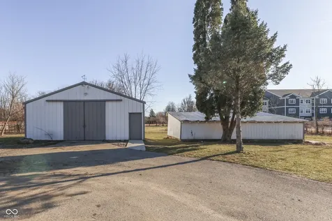 6125 E Edgewood Indianapolis IN 46237