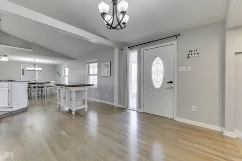 6125 E Edgewood Indianapolis IN 46237