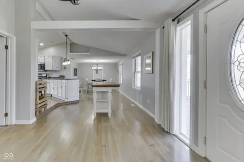 6125 E Edgewood Indianapolis IN 46237