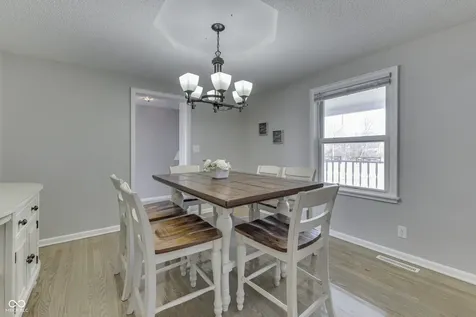 6125 E Edgewood Indianapolis IN 46237