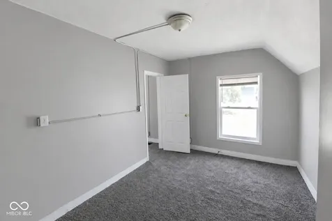 2626 E Brookside Avenue Indianapolis IN 46218