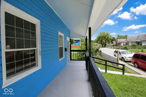 2626 E Brookside Avenue Indianapolis IN 46218
