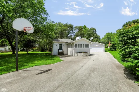 320 W Ash Street Jamestown IN 46147