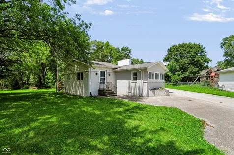 320 W Ash Street Jamestown IN 46147