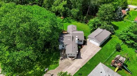 320 W Ash Street Jamestown IN 46147