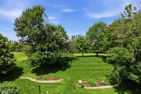 11180 Hawthorn Ridge Fishers IN 46037