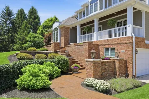 11180 Hawthorn Ridge Fishers IN 46037