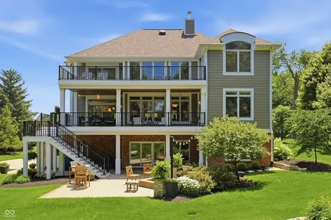 11180 Hawthorn Ridge Fishers IN 46037