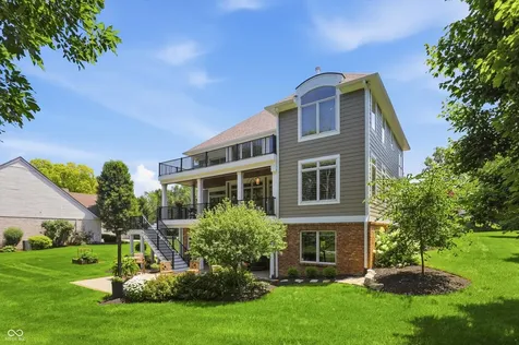 11180 Hawthorn Ridge Fishers IN 46037