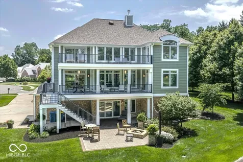 11180 Hawthorn Ridge Fishers IN 46037