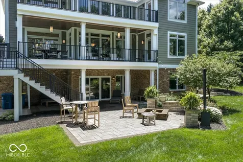 11180 Hawthorn Ridge Fishers IN 46037