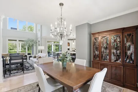 11180 Hawthorn Ridge Fishers IN 46037
