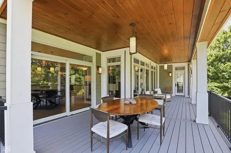 11180 Hawthorn Ridge Fishers IN 46037
