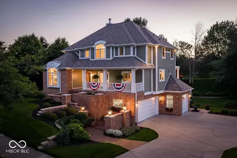 11180 Hawthorn Ridge Fishers IN 46037