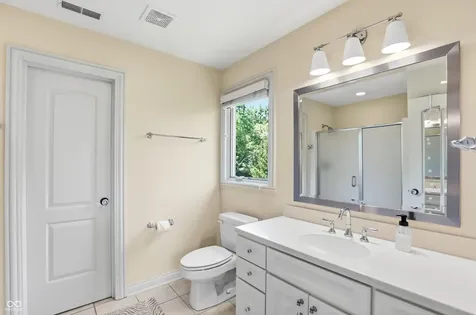 11180 Hawthorn Ridge Fishers IN 46037