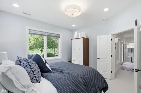 11180 Hawthorn Ridge Fishers IN 46037