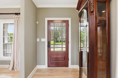 11180 Hawthorn Ridge Fishers IN 46037