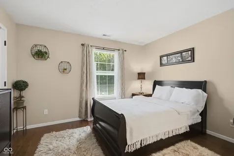 6210 Cradle River Drive Indianapolis IN 46221