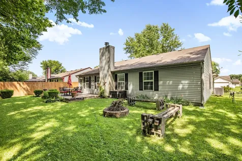 6210 Cradle River Drive Indianapolis IN 46221