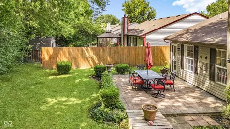6210 Cradle River Drive Indianapolis IN 46221