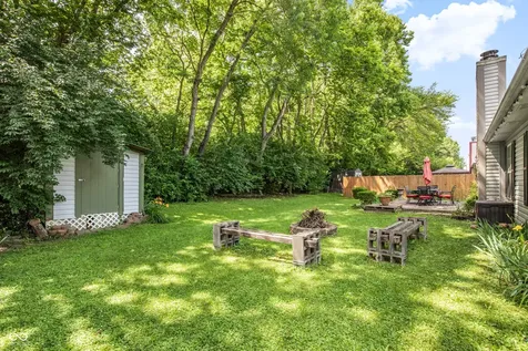 6210 Cradle River Drive Indianapolis IN 46221