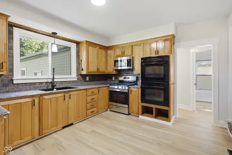 225 E Jackson Knightstown IN 46148
