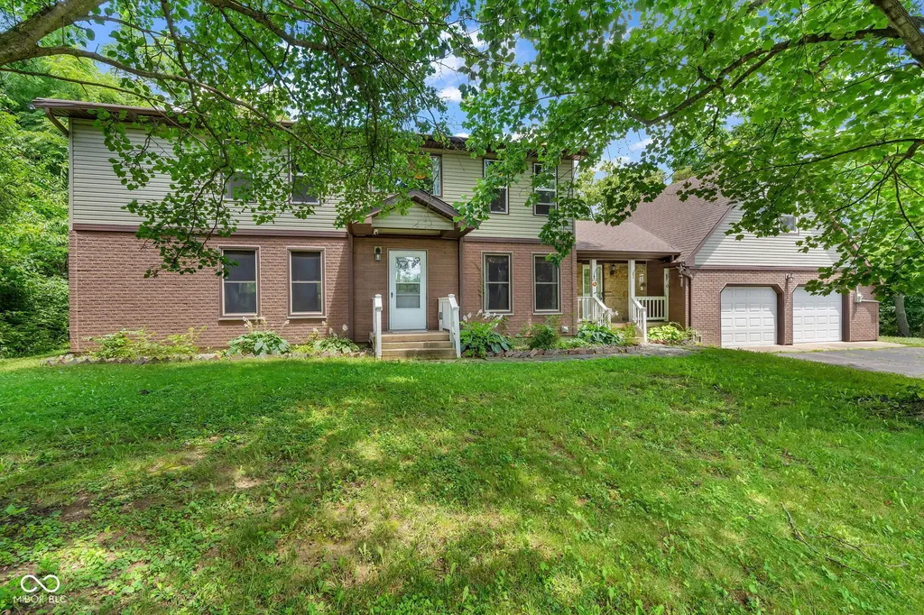 8 Mill Springs Coatesville IN 46121