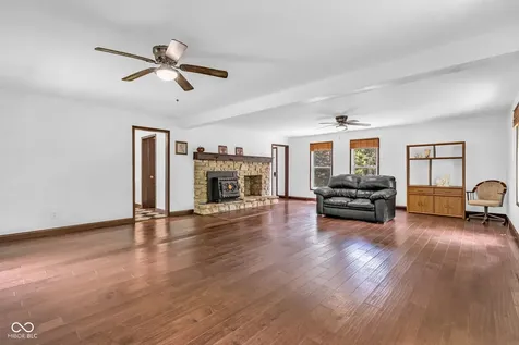 8 Mill Springs Coatesville IN 46121