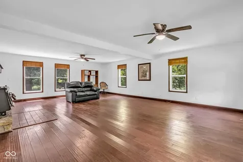 8 Mill Springs Coatesville IN 46121