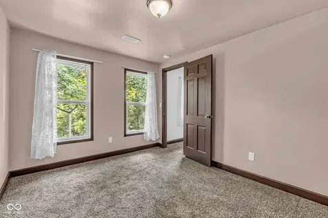 8 Mill Springs Coatesville IN 46121