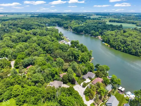8 Mill Springs Coatesville IN 46121